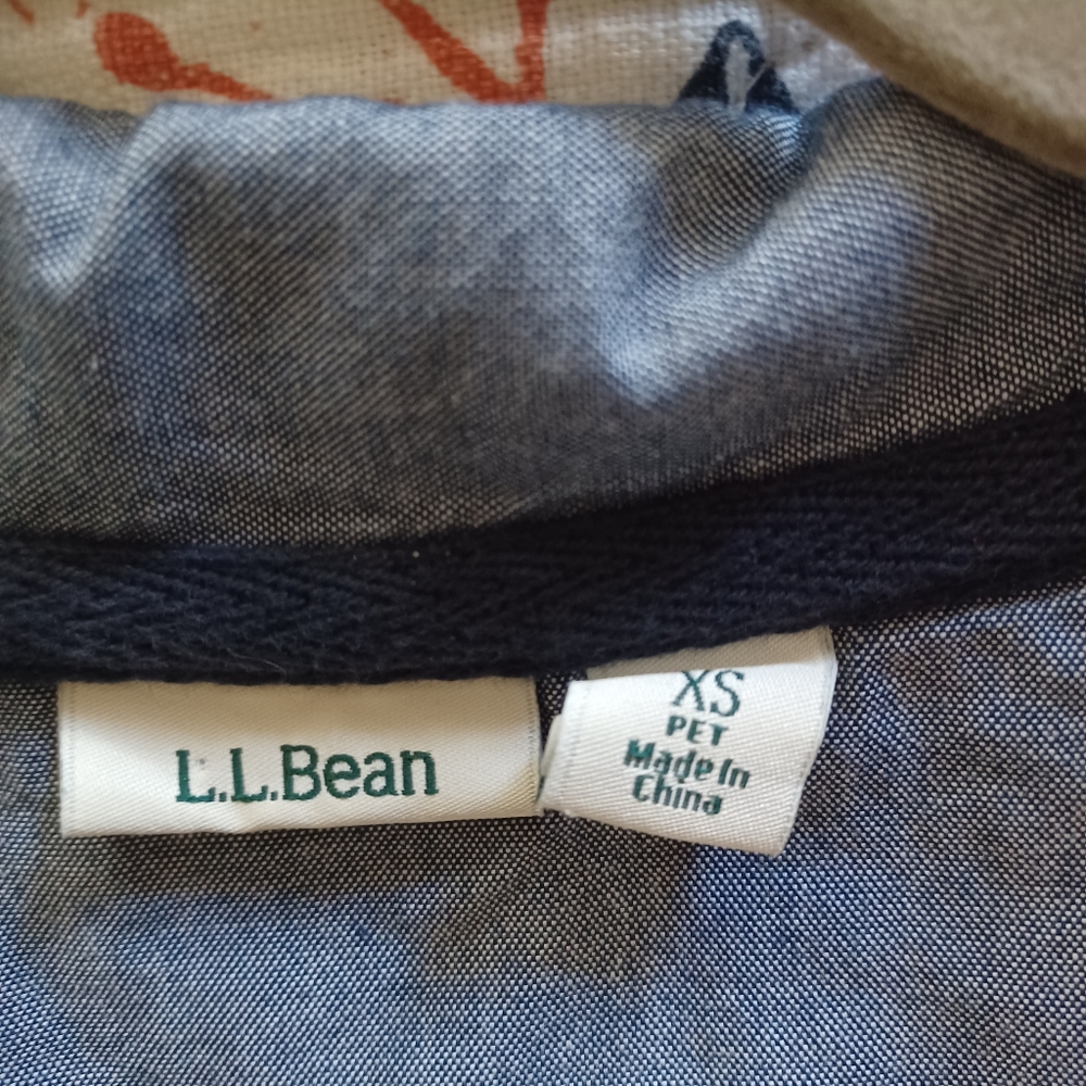 L.L.Bean - Picture 2 of 6